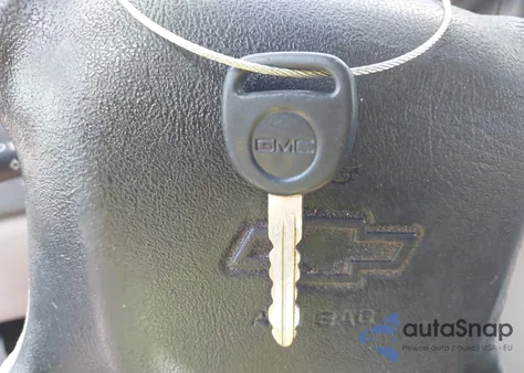 2002 Chevrolet Tahoe Z71 из США, поврежденный, VIN 1GNEK13Z12R121237